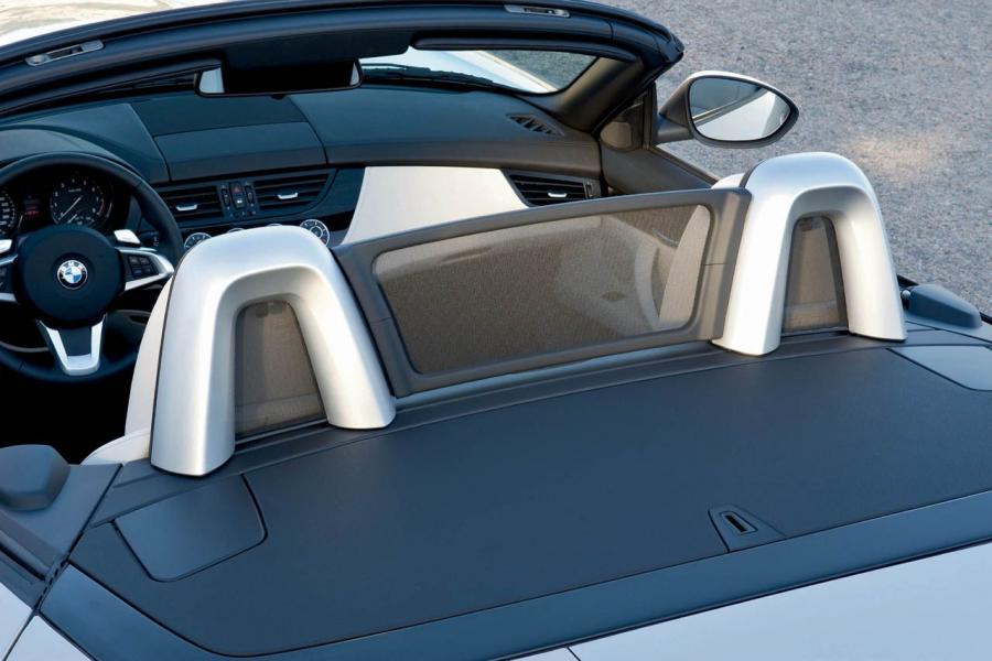  BMW Z4 2009 года  (фото 298 из 301)